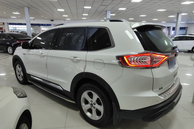 Used Ford Edge 2016 EcoBoost 245 Two-Wheel-Drive Titanium 5-Seater