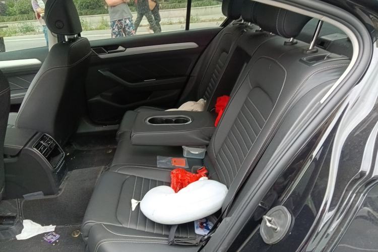 Used Volkswagen Magotan 2023 2 Million Units Limited-Edition 280TSI DSG Comfort Version
