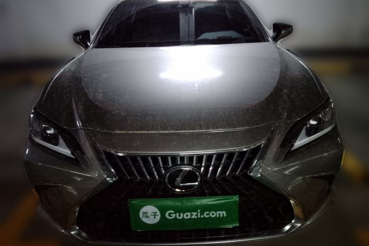 Used Lexus ES 2024 200 Premium Edition Front