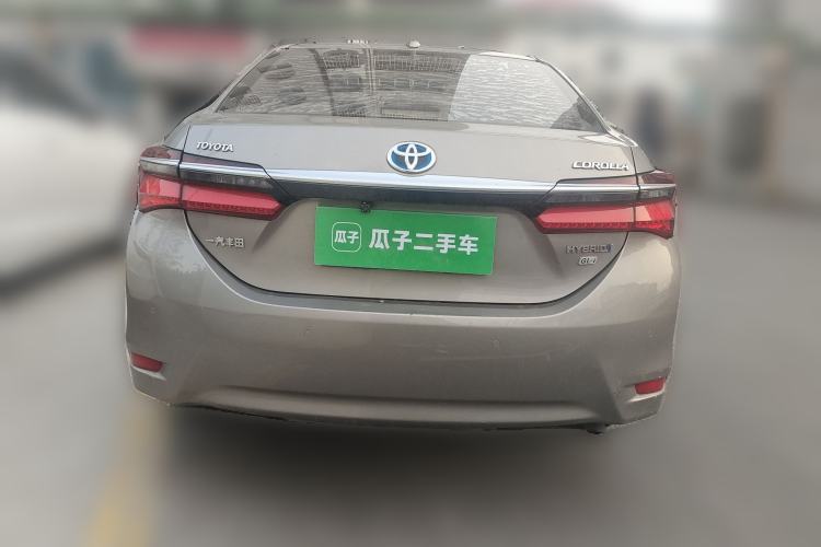 Used Toyota Corolla 2016 Dual-Engine 1.8L E-CVT Elite Edition