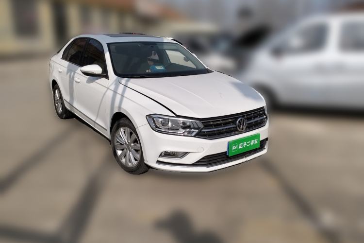 Used Volkswagen Bora 2018 1.5L Automatic Comfort Model Front Right 45 Deg