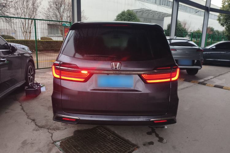 Used Honda Odyssey 2022 2.0L eHEV Sharp Supreme Edition
