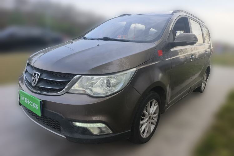 Used Baojun 730 2014 1.5L Manual Luxury Navigation ESP Version 7 Seats