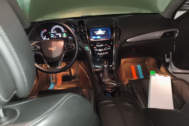 Used Cadillac ATS-L 2016 28T Fashion Edition Center Console