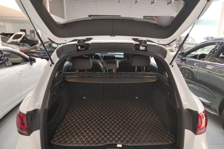 Used Mercedes-Benz GLC 2021 GLC 260 L 4MATIC Luxury Model