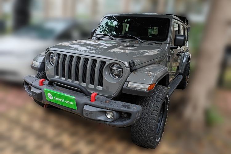 Used Jeep Wrangler 2019 2.0T Sahara Four-Door Version China VI Emission Standard