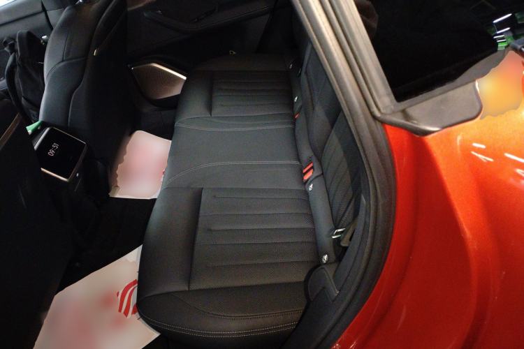 Used ONVO L60 2024 60 kWh Rear-Drive Version
