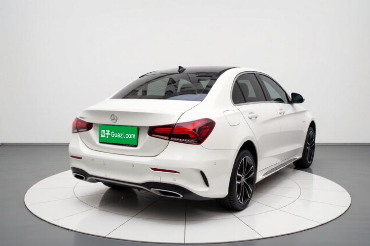 Used Mercedes-Benz A-Class 2022 Second Facelift A 200 L Sport Sedan Fashion Version