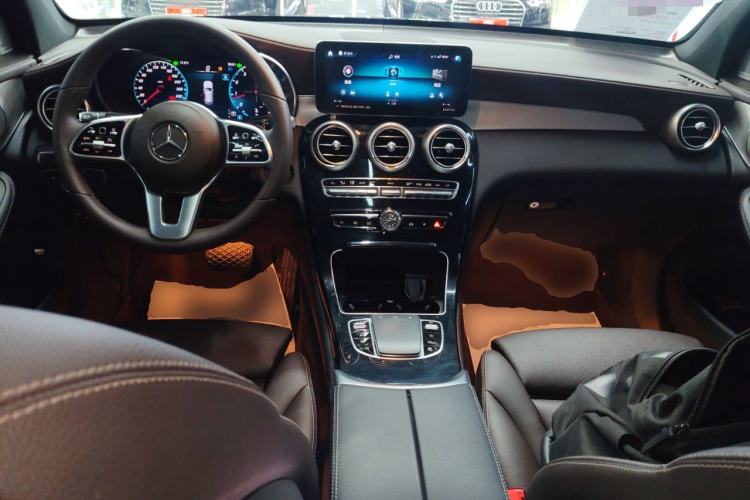 Used Mercedes-Benz GLC 2022 Facelifted GLC 260 L 4MATIC Dynamic Edition
