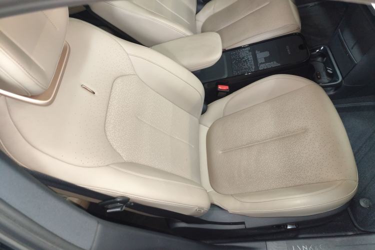 Used Lynk & Co Z20 2025 530 km Range Rear-Wheel Drive Pro
