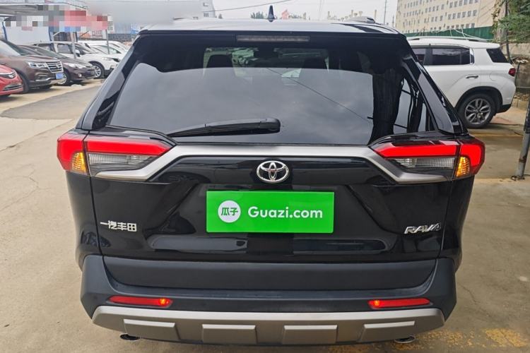 Used Toyota RAV4 2024 2.0L CVT Two-Wheel Drive Fashion Plus Edition