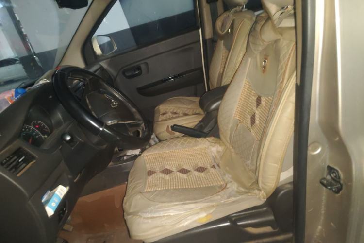 Used Wuling Rongguang V 2016 1.5L Standard Version Left Front Seat