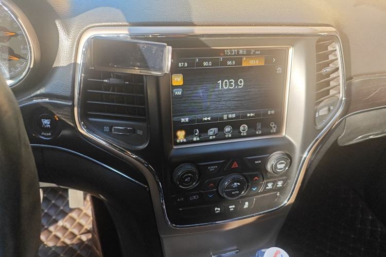 Used Jeep Grand Cherokee 2014 3.0L Comfort Navigation Edition