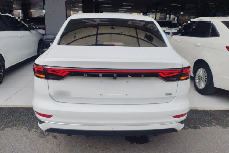 Used Geely Auto Emgrand 2022 4th Generation 1.5L CVT Flagship Model
