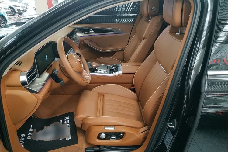 Used Hongqi H9 2023 2.0T Smart Connect Flagship Edition
