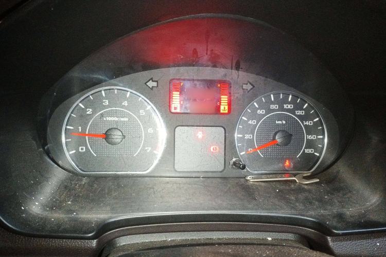 Used Wuling Hongguang V 2019 1.5L Jingqu Version China VI LAR