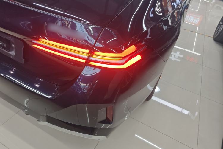 Used BMW 5 Series 2024 530Li Leading Model M Sport Package
