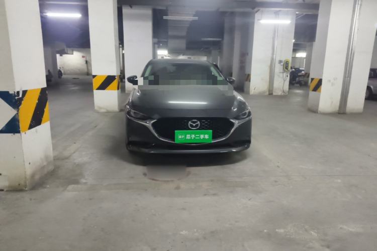 Used Mazda 3 Axela 2021 2.0L Automatic ZhiXuan Edition
