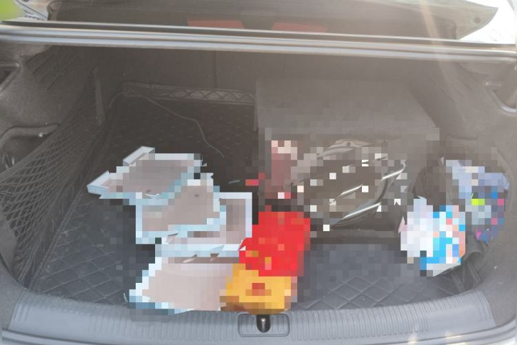 Used Audi A4L 2019 40 TFSI Fashion Edition China VI Emission Standard Trunk