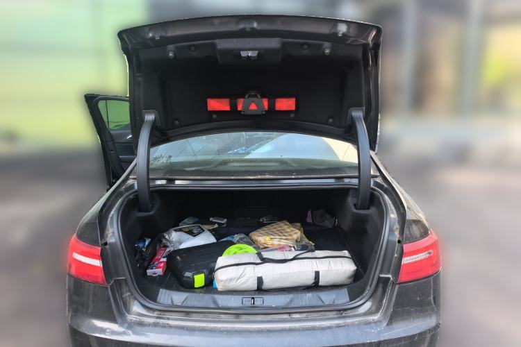 Used Dongfeng Aeolus A9 2016 1.8T Luxury Model Trunk