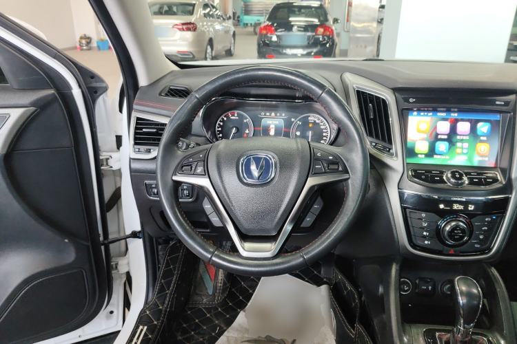 Used Changan CS75 2017 Shangkui Edition 1.5T Automatic Fengxiang Model