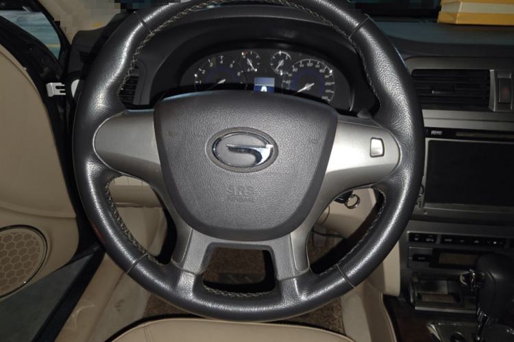 Used GAC Trumpchi GA5 2011 2.0L Automatic Elite Edition
