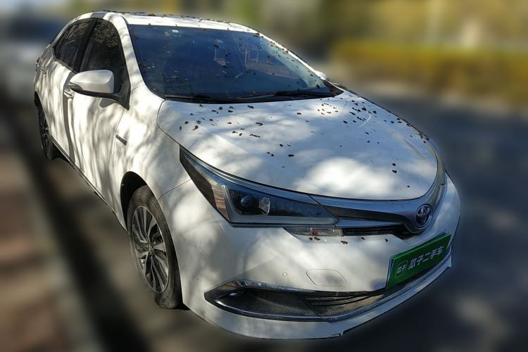 Used Toyota Corolla 2017 Revised Dual-Engine 1.8L E-CVT Elite Edition Front Right 45 Deg