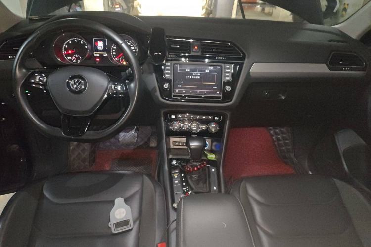 Used Volkswagen Tiguan L 2018 330TSI Automatic Two-Wheel Drive Luxury Edition