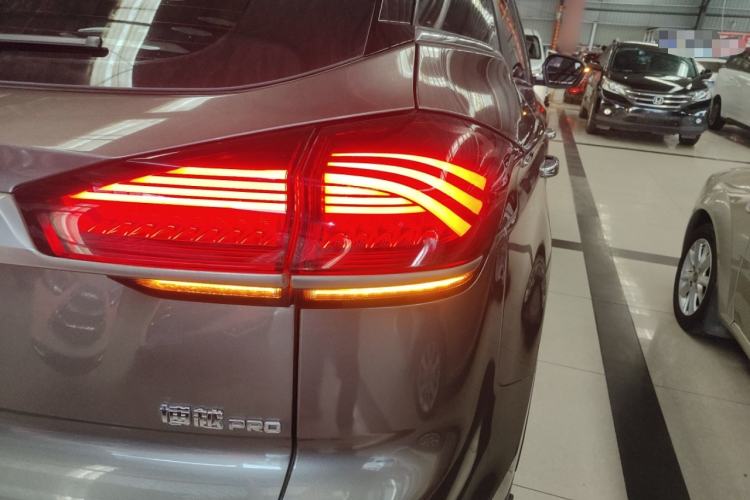 Used Geely Auto Emgrand X7 Sport 2020 1.8TD DCT Smart Connect PRO Right Rear Taillight