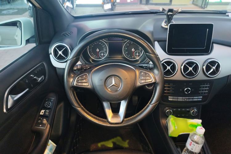 Used Mercedes-Benz B-Class 2015 B 200 Fashion Model