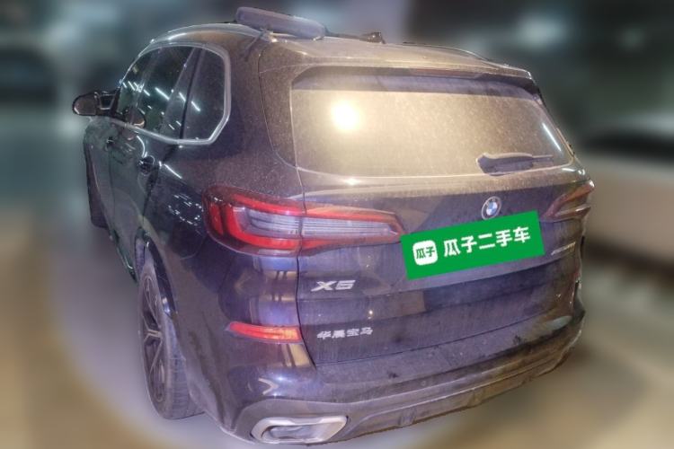 Used BMW X5 2022 xDrive 40Li M Sport Package
