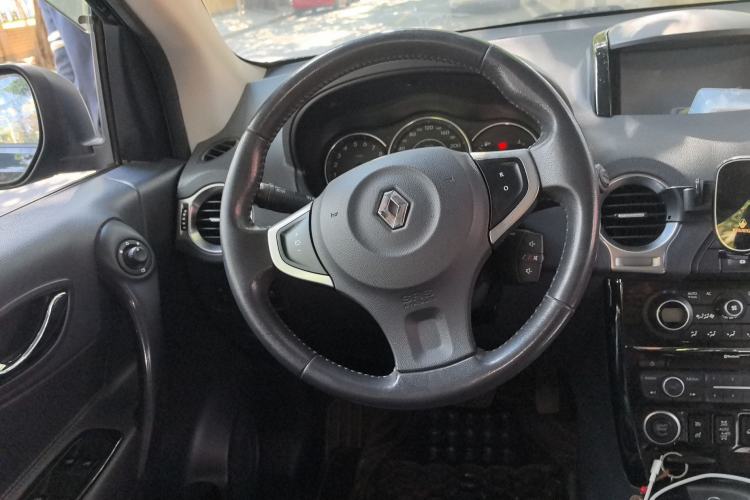 Used Renault Koleos 2014 2.5L 4x4 Comfort Edition