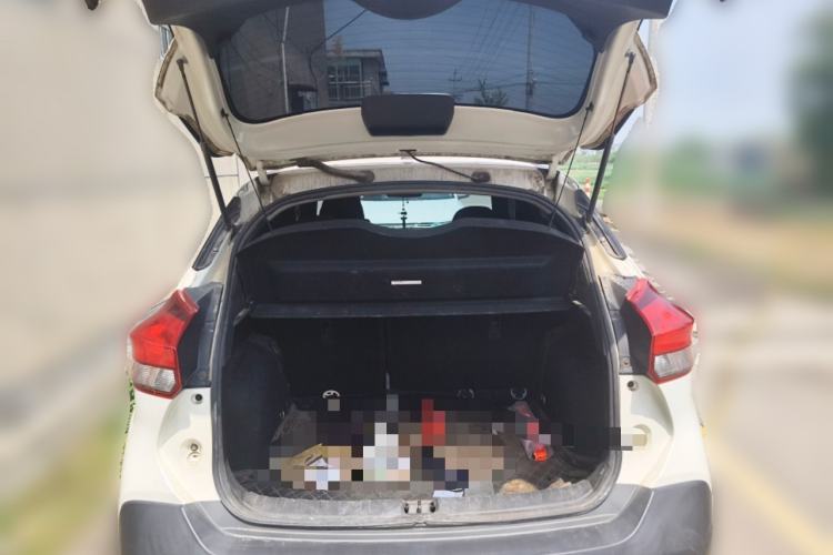 Used Nissan Kicks 2020 1.5L XE Manual Cool Edition Trunk