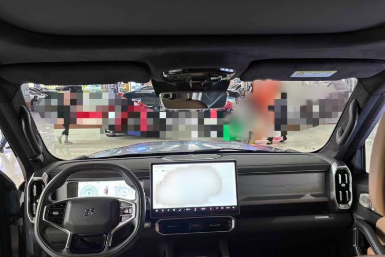 Used JETOUR Traveler 2023 2.0T All-Wheel Drive CrossPRO+ Interior 1