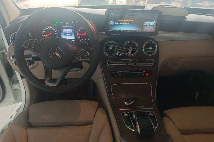 Used Mercedes-Benz GLC 2017 GLC 300 4MATIC Sport Edition
