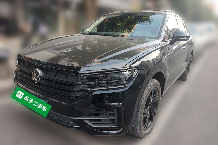 Used Volkswagen Touareg 2023 3.0 TSI Luxury Edition Obsidian Black Sport Package