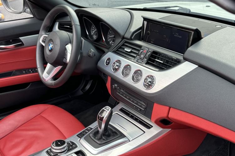 Used BMW Z4 2013 sDrive20i Leading Model