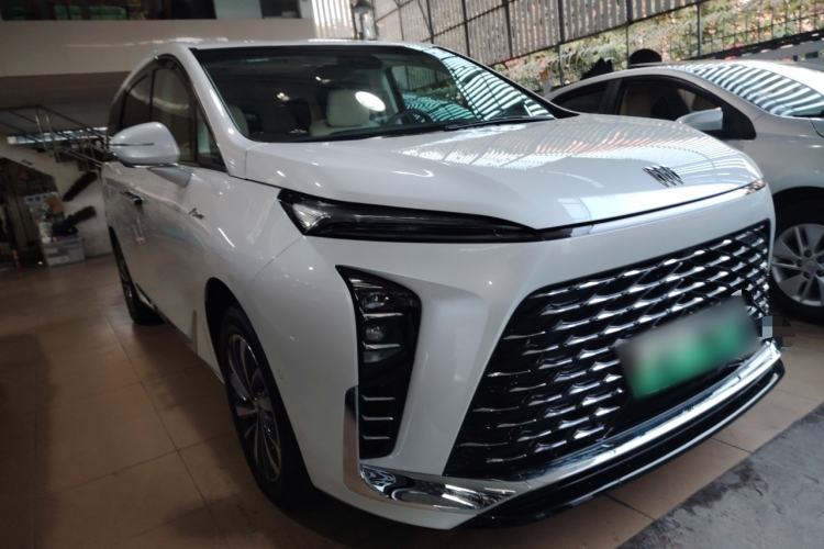 Used Buick GL8 New Energy 2026 Model Lu Zun Luxury Edition