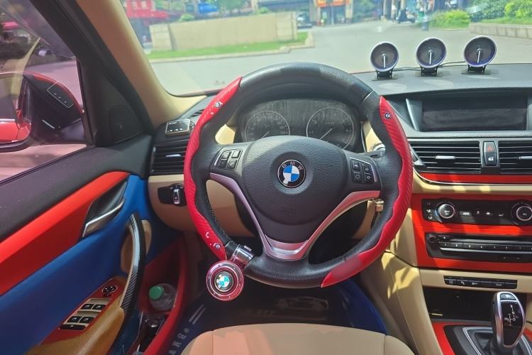 Used BMW X1 2014 sDrive18i Leading Model
