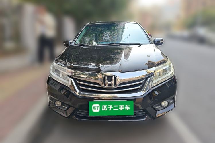 Used Honda Crider 2013 1.8L automatic luxury edition
