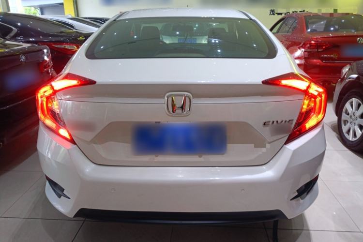 Used Honda Civic 2016 220TURBO CVT Luxury Edition