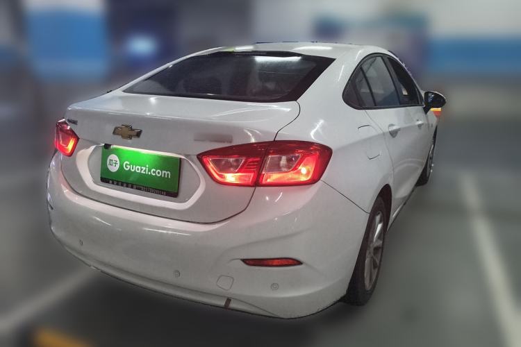 Used Chevrolet Cruze 2017 1.5L Automatic Pioneer Sunroof Edition