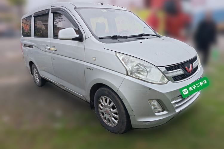 Used Wuling Rongguang V 2016 1.5L Standard Version