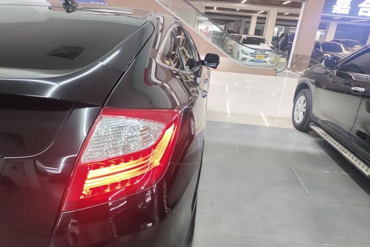 Used Honda Crosstour 2016 2.4L Luxury Edition