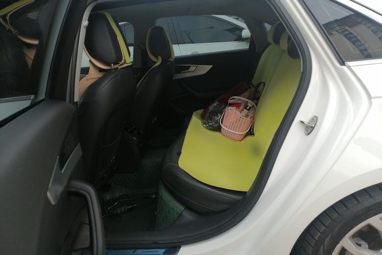 Used Audi A4L 2019 40 TFSI Fashion Edition China VI Emission Standard