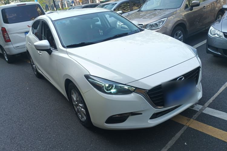 Used Mazda 3 Axela 2017 Hatchback 1.5L Automatic Comfort Model Emission Standard China V