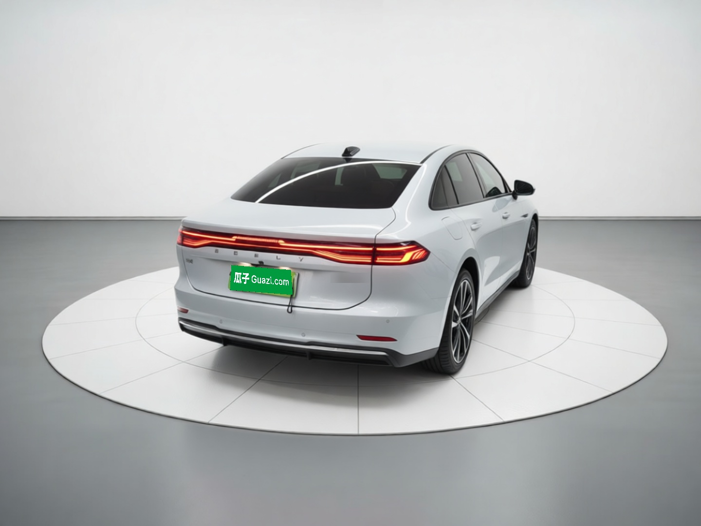 Geely Galaxy A7 2025 Model EM-i 70km Exploration Edition — снимка 5