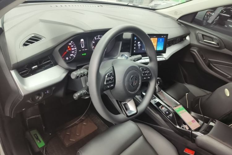 Used MG 5 2022 180 DVVT CVT Youth Style Edition