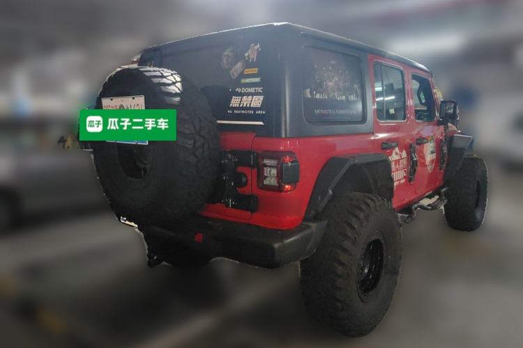 Used Jeep Wrangler 2019 2.0T Sahara Four-Door Version China VI Emission Standard