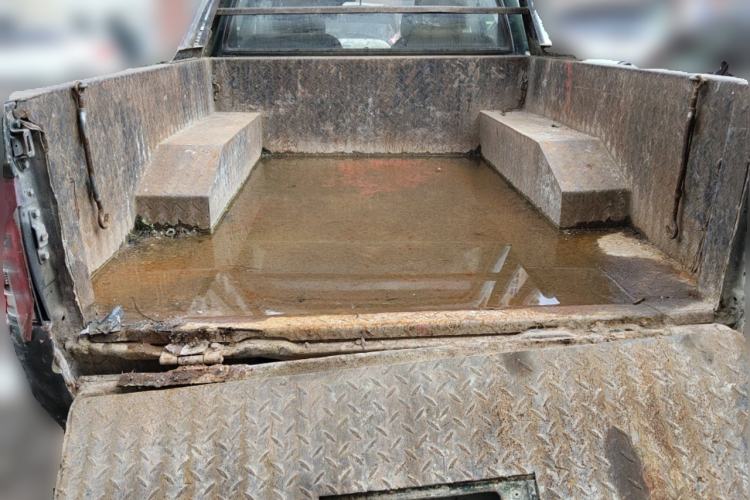 Used Isuzu Pickup 2015 2.8T Four-Wheel Drive 4JB1CT Trunk